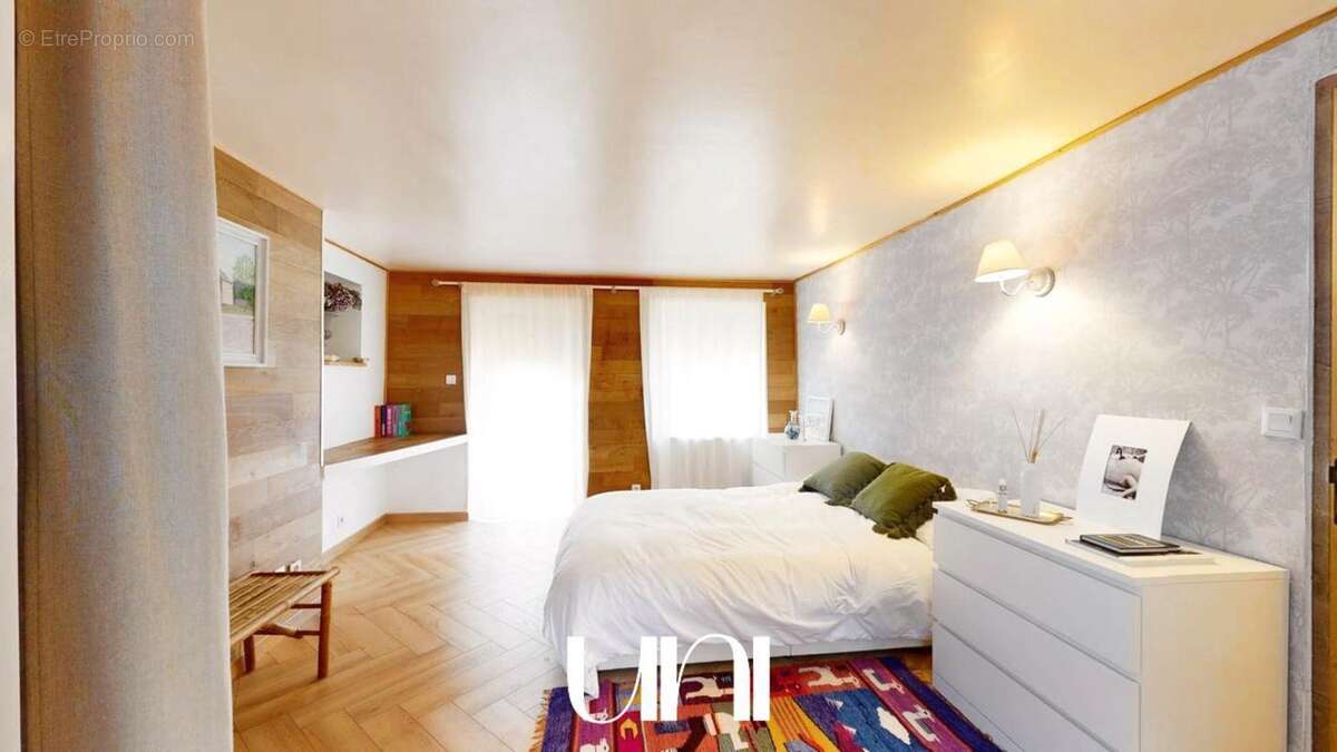 Maison à TROIS-MONTS