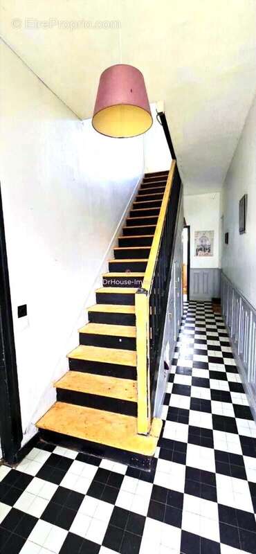 Maison à FAREMOUTIERS