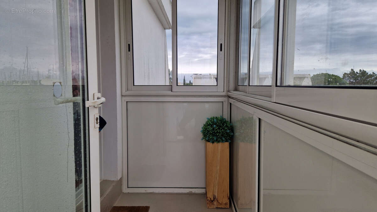 Autre à LE GRAU-DU-ROI