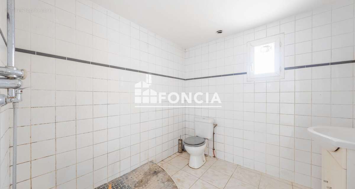 Maison à VILLEGOUGE