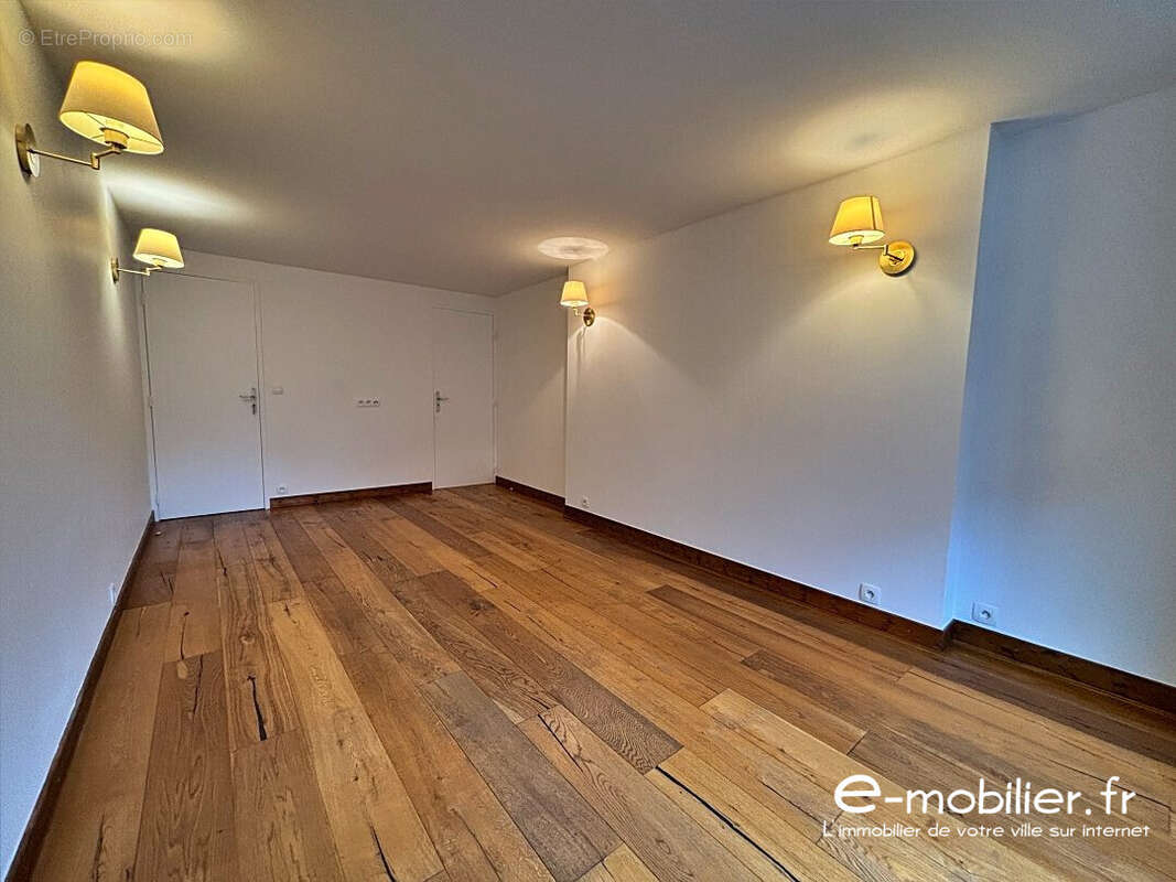 Appartement à MOUTIERS