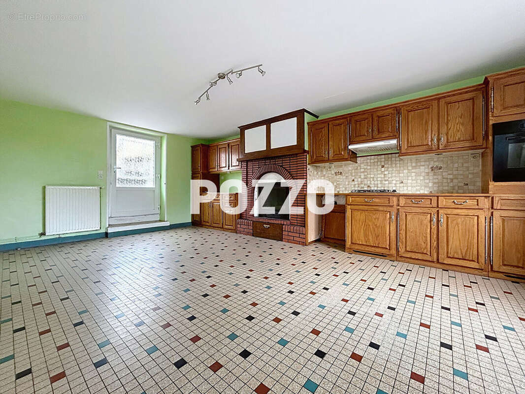 Maison à LE BENY-BOCAGE