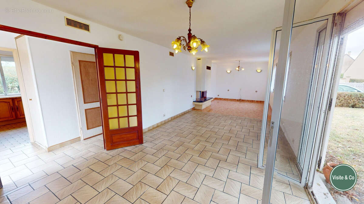 Maison à CESNY-AUX-VIGNES