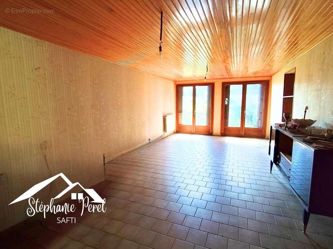 Photo 3 - Maison à LA COURTINE