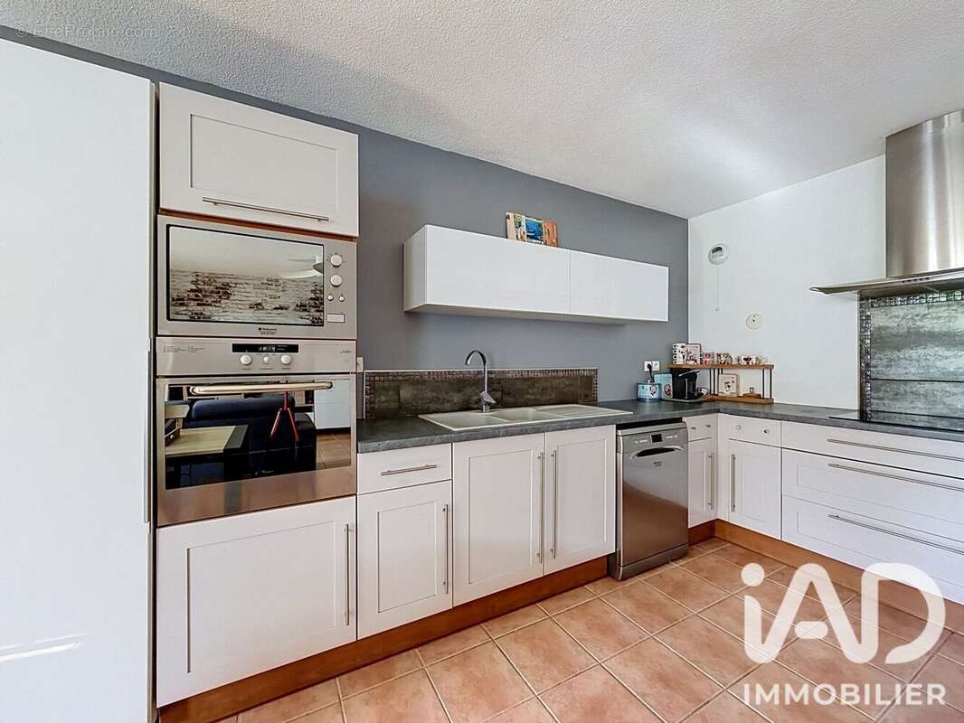 Appartement 68 m² à Echirolles  - photo 7