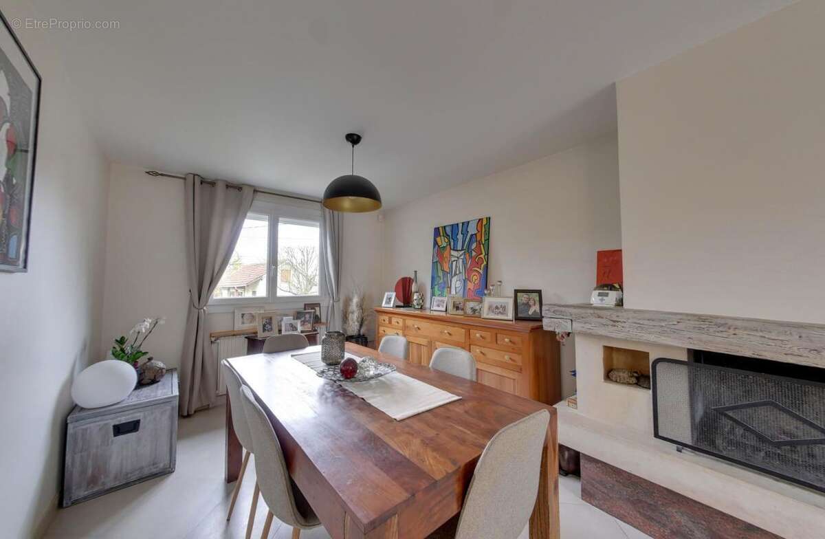 Maison à TREMBLAY-EN-FRANCE