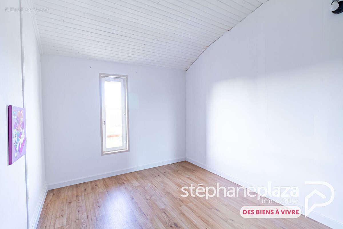 Maison à SAINT-JULIEN-SUR-VEYLE