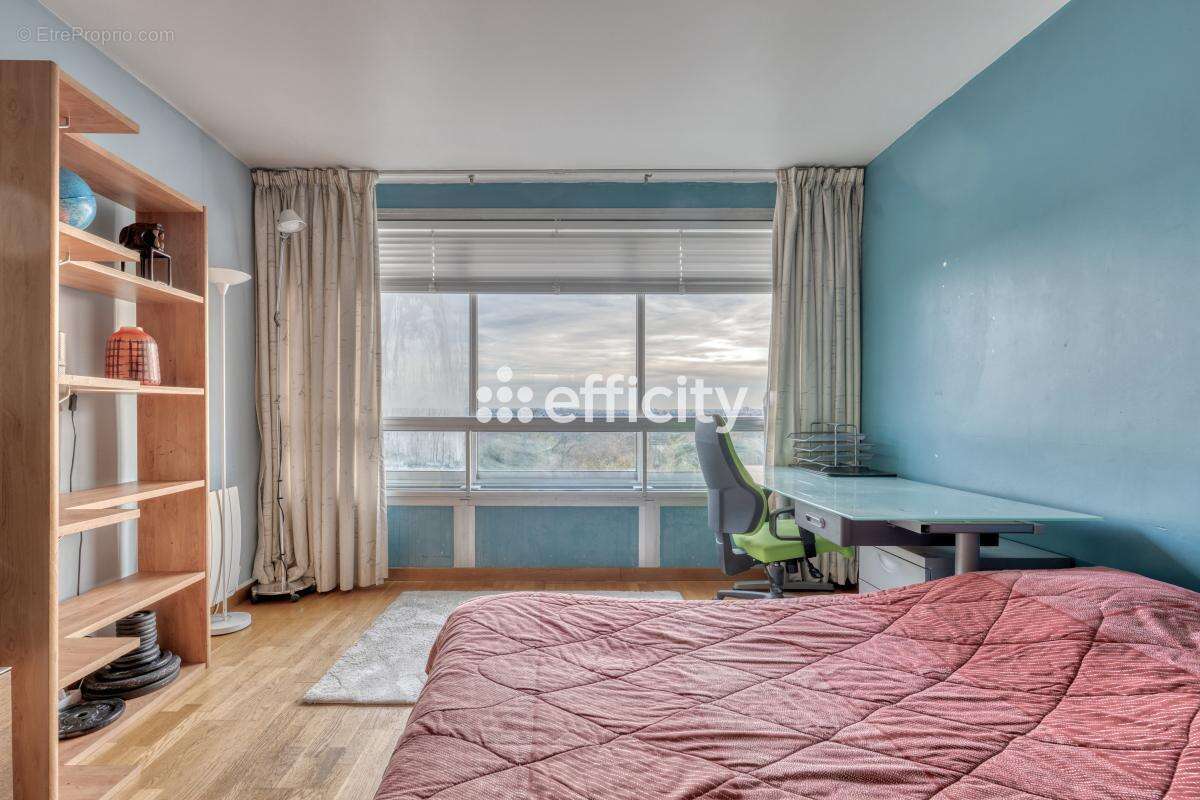 Appartement à NOGENT-SUR-MARNE