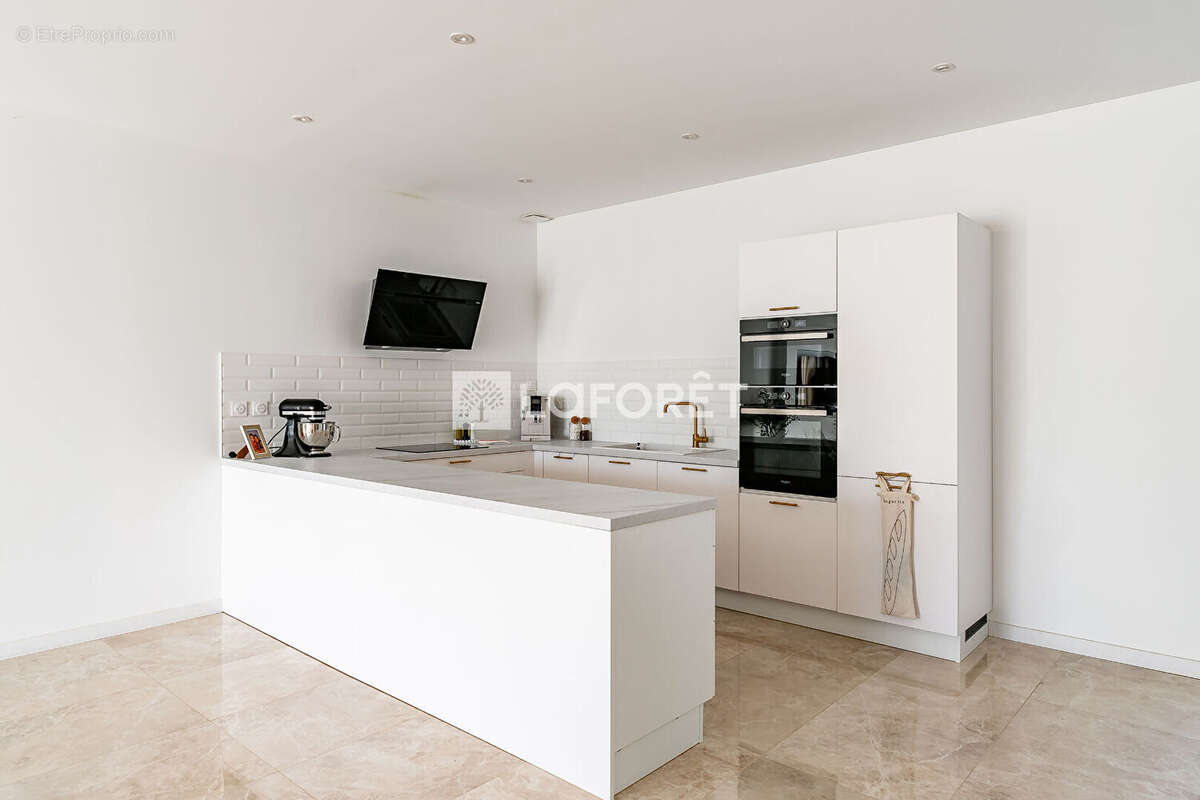 Maison à SAINT-ANDRE-DE-CUBZAC