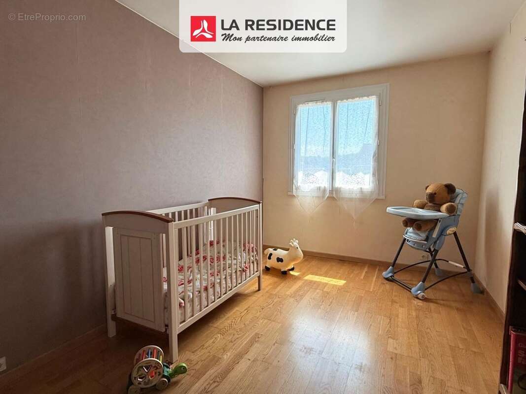 Maison 97 m² à Montigny-Les-Cormeilles  - photo 8