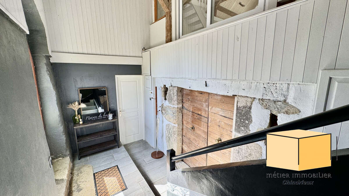 Maison à SERRIERES-EN-CHAUTAGNE