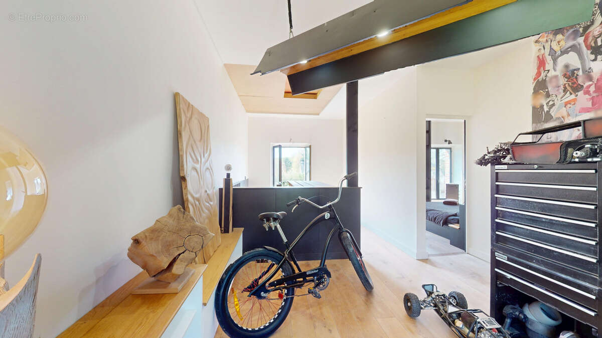 Maison à VILLENEUVE-L&#039;ARCHEVEQUE