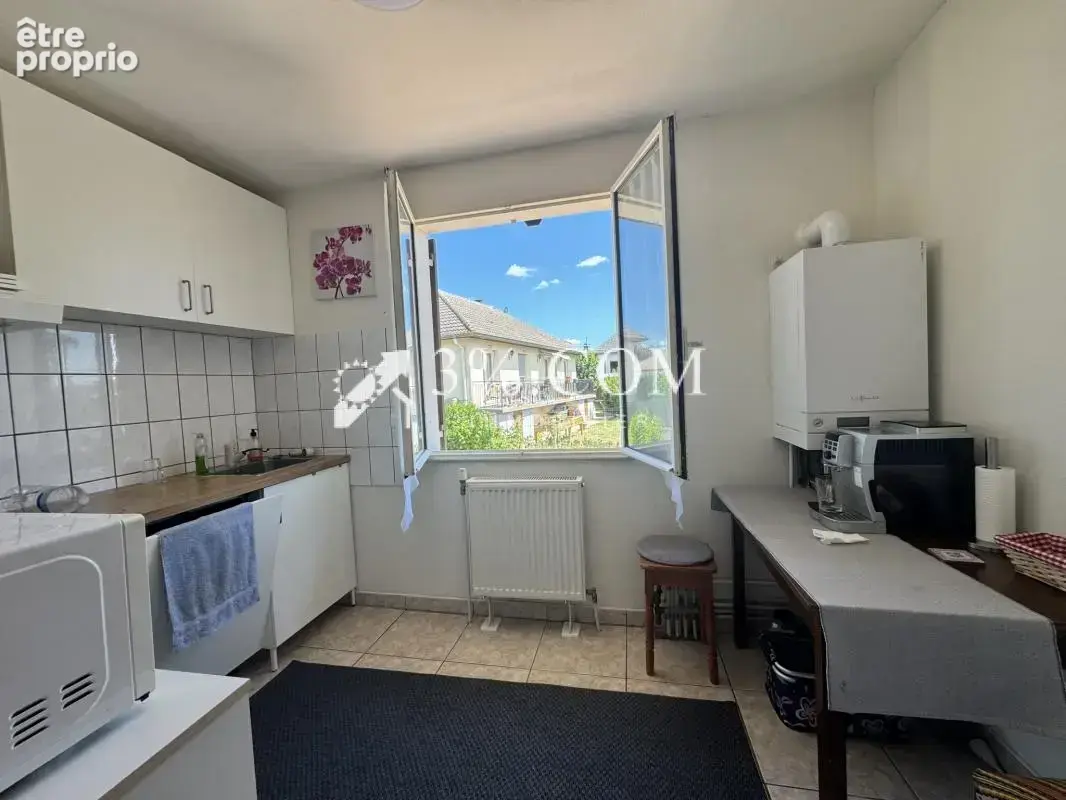 3%COM Maison de plain pied sur terrain de 7,20 ares - photo 6