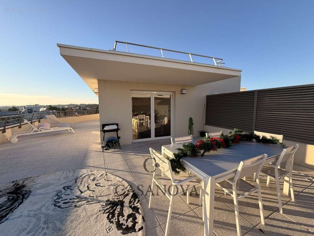 Appartement à CASTELNAU-LE-LEZ