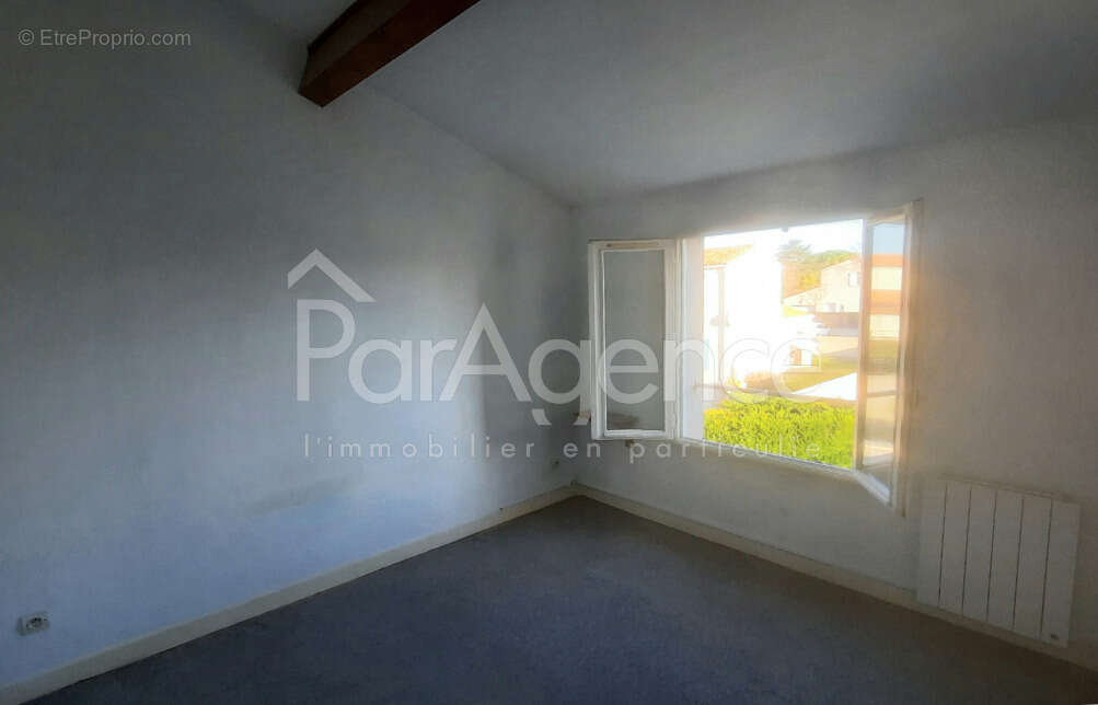 Maison à VAUX-SUR-MER