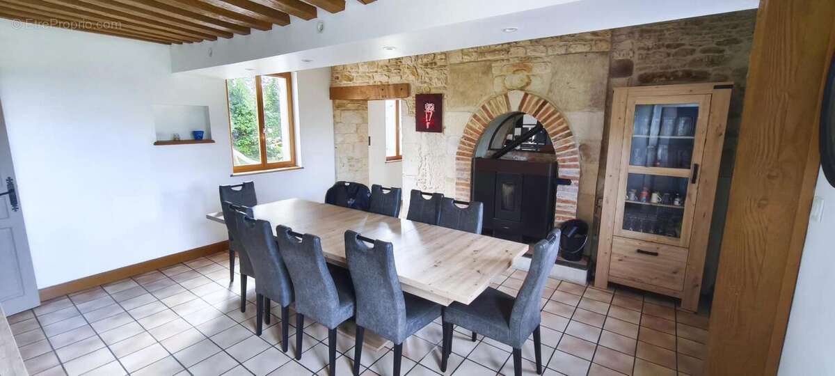 Maison 212 m² à Saint-Pierre-Sur-Dives  - photo 6