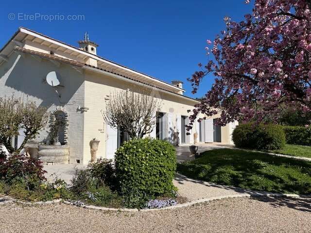 Maison 150m² - photo 2