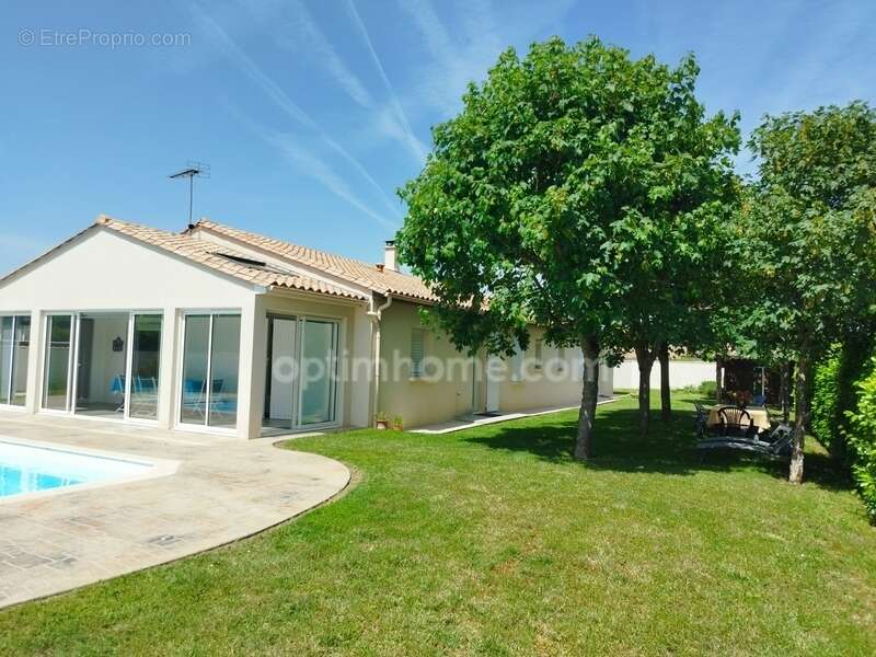 Maison à VARS