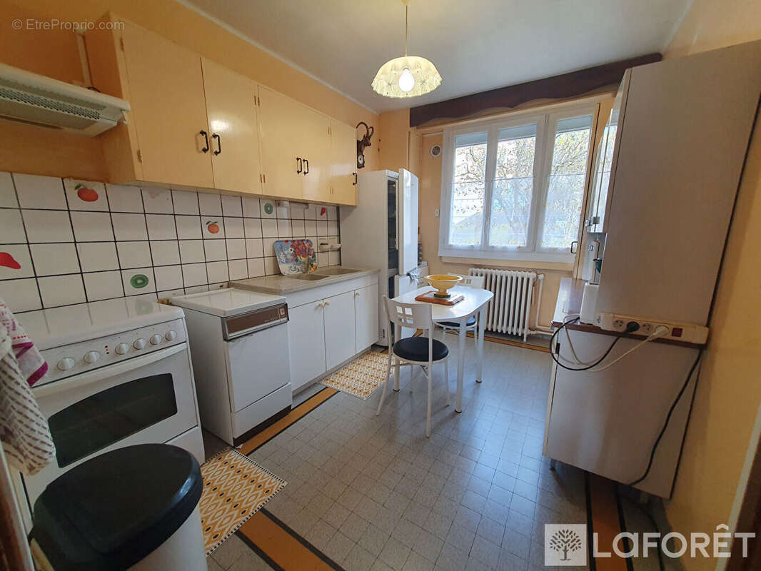 Maison à SAINT-FLOUR