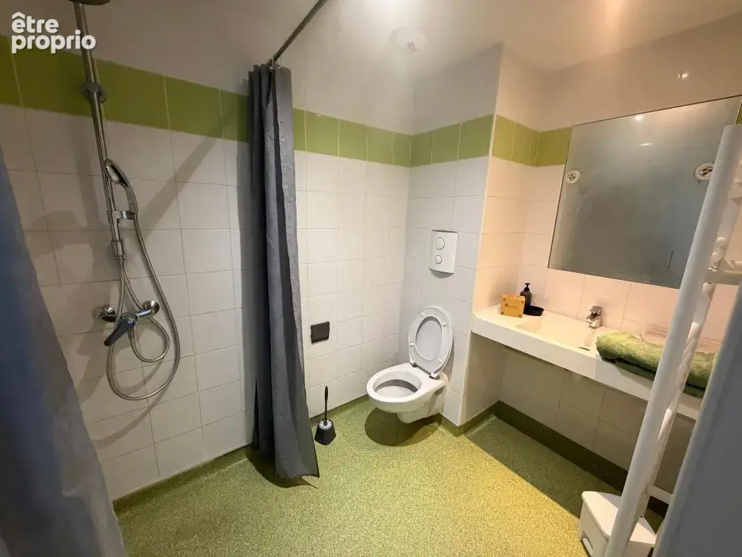 Appartement À Vendre - photo 2