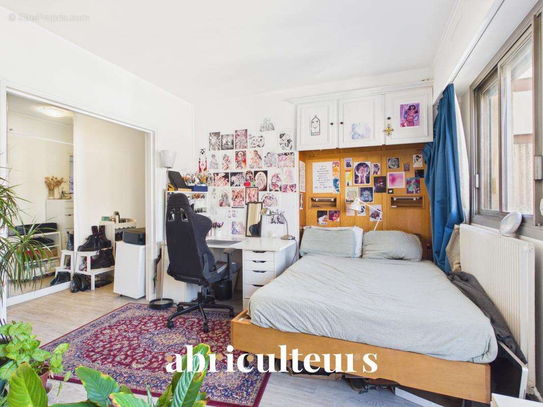 Appartement à PARIS-12E
