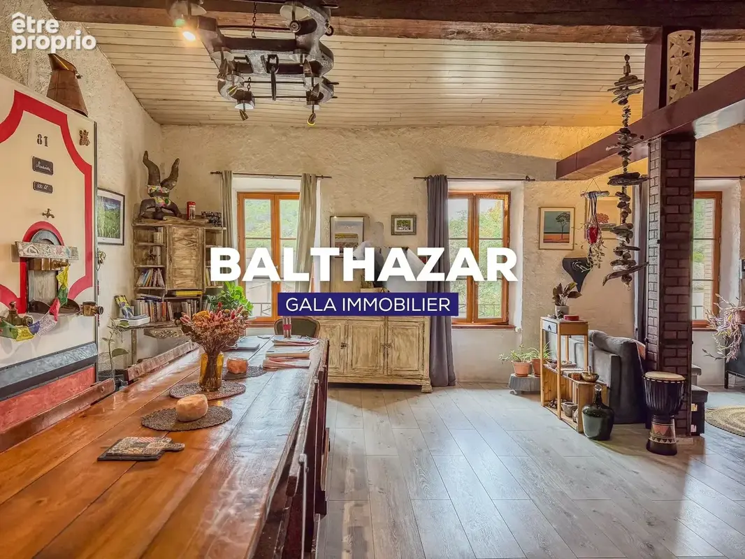 Appartement à LAGRASSE