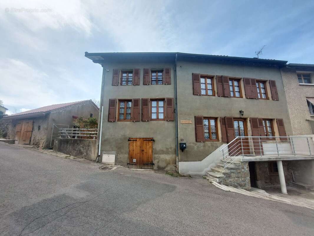 Photo 2 - Maison à MONTBRISON