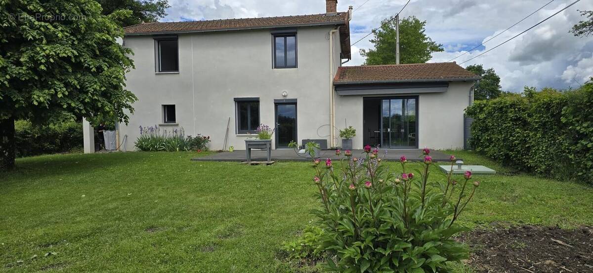 Photo 1 - Maison à LA CLAYETTE