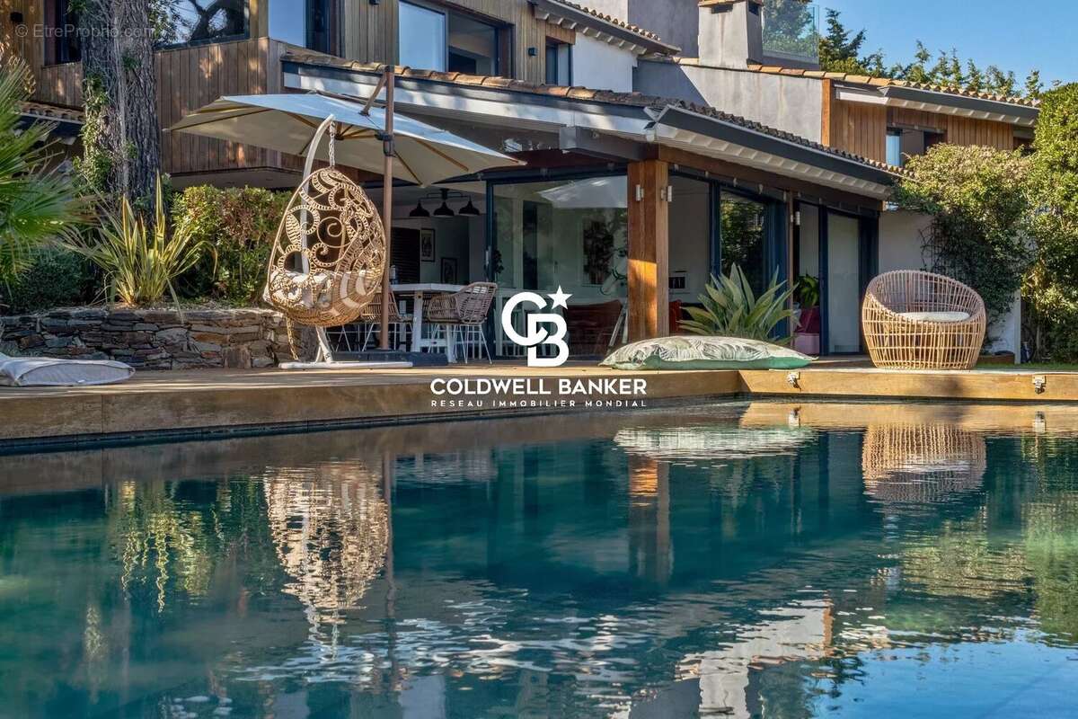 Maison à CAVALAIRE-SUR-MER