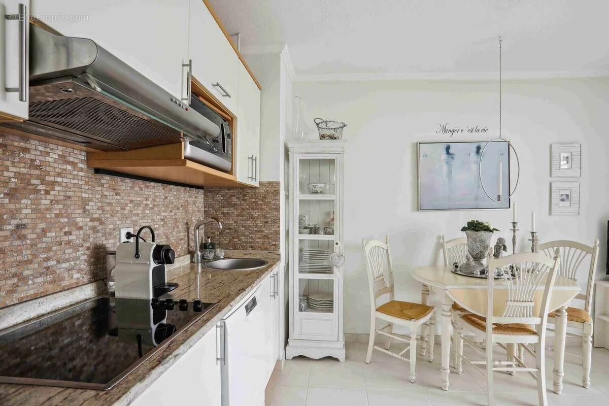 Appartement à MANDELIEU-LA-NAPOULE