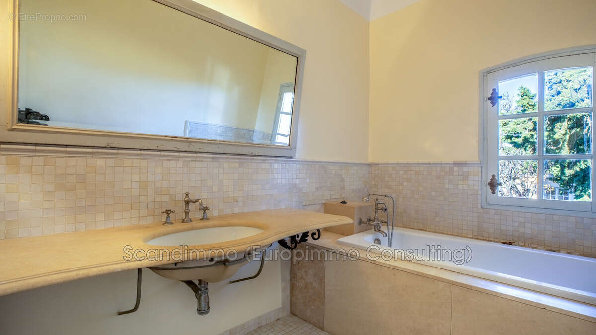 Maison à AIX-EN-PROVENCE