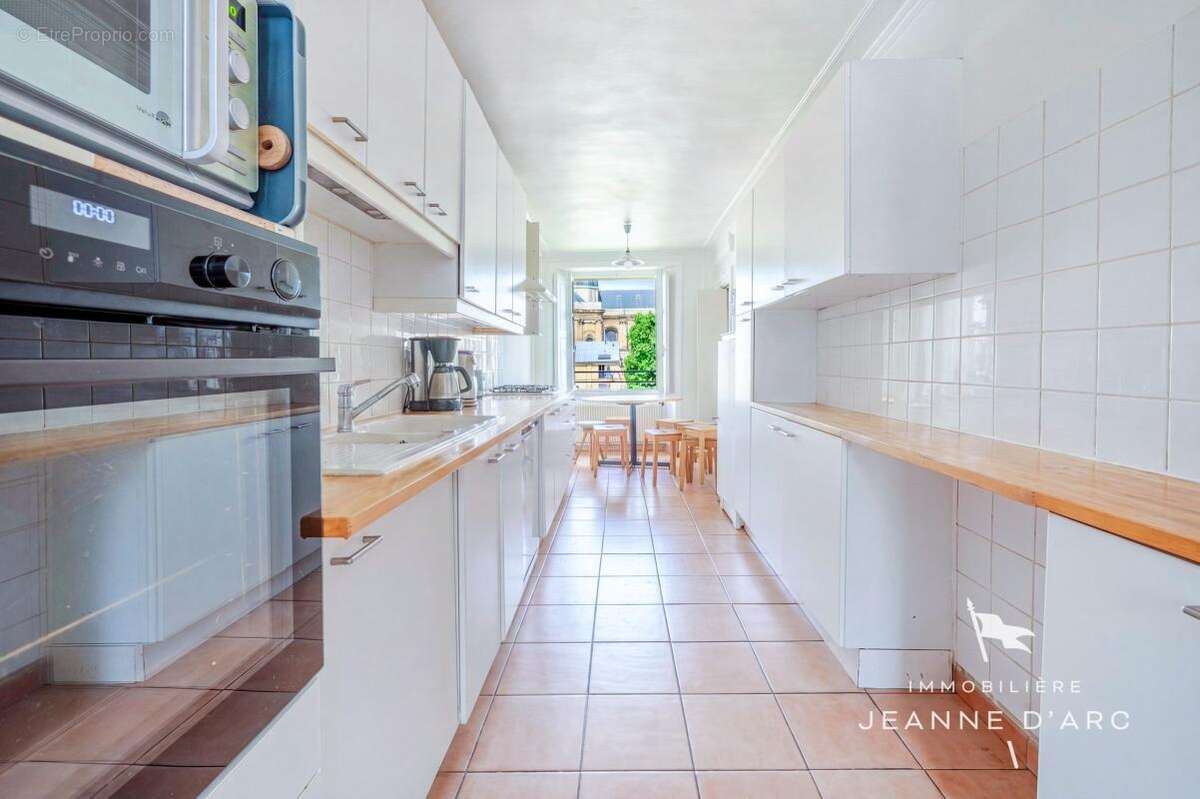 Appartement à VERSAILLES