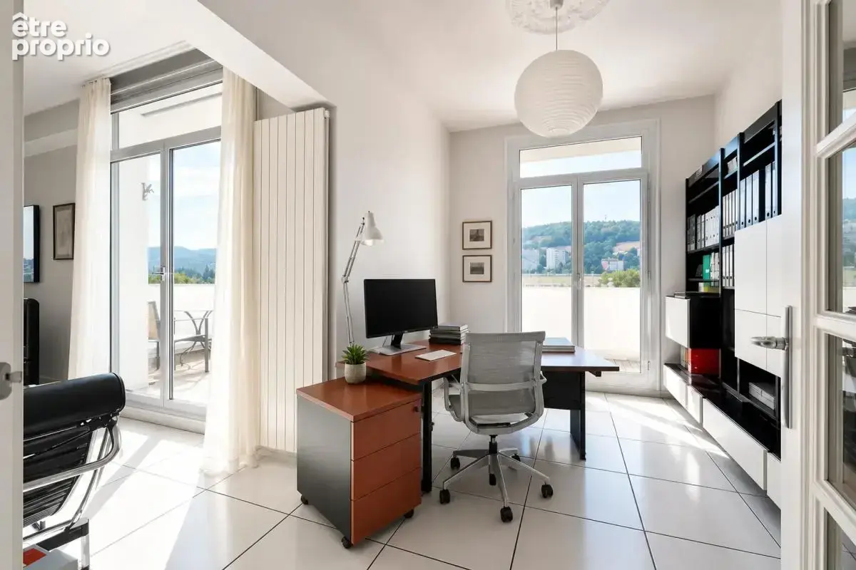 Appartement de 5 pièces de 174 m² à Saint-Étienne - photo 11