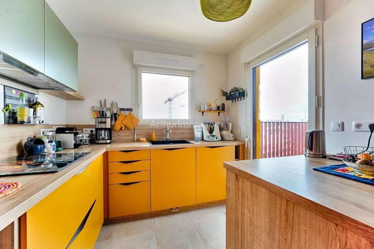 Appartement à IVRY-SUR-SEINE