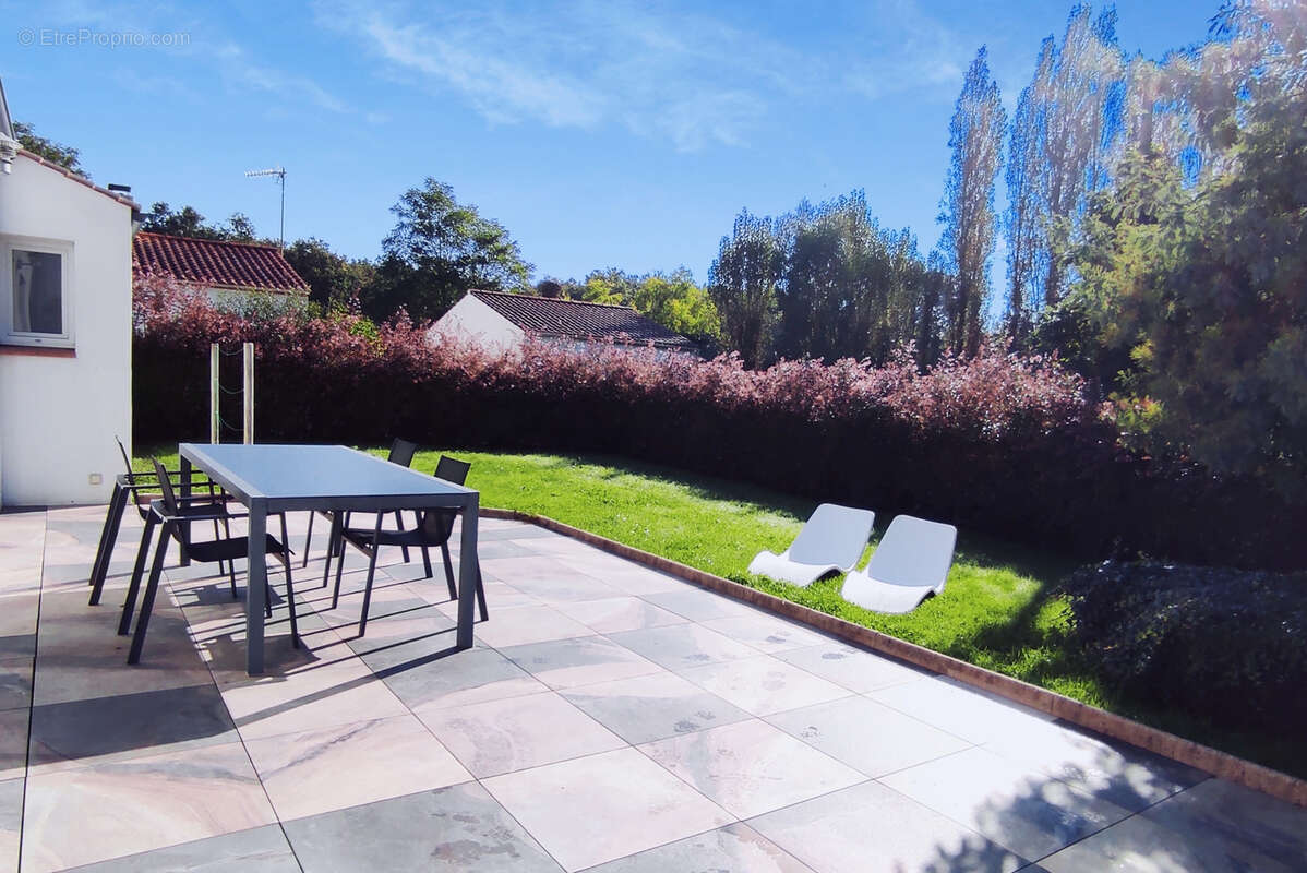 Maison à BOIS-DE-CENE