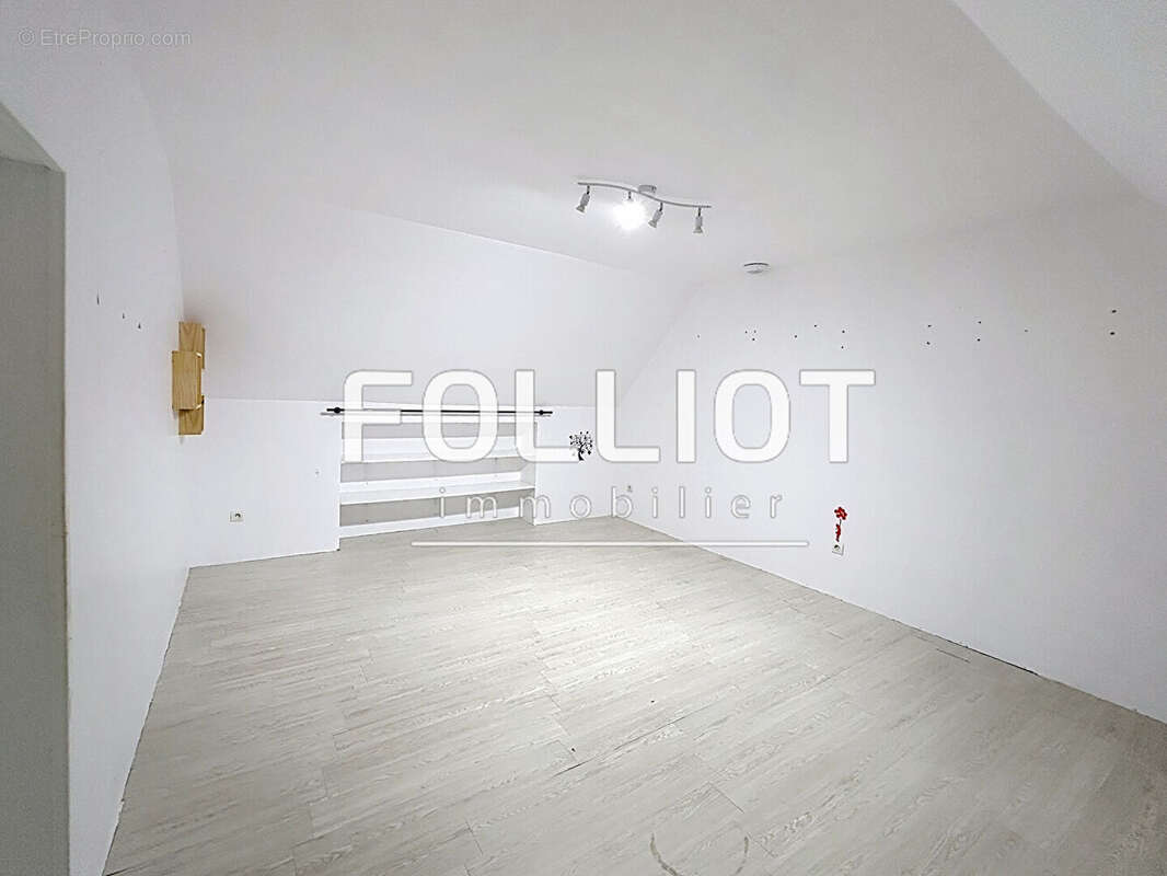 Maison à vendre à Valdallière - 8 pièces, 135 m², terrain 1200 m² - photo 13
