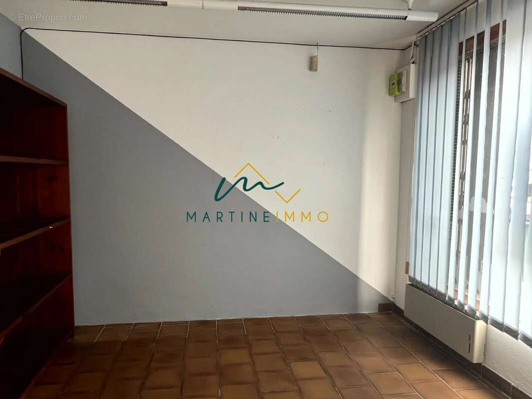 A vendre local a marmande (47200) - photo 3