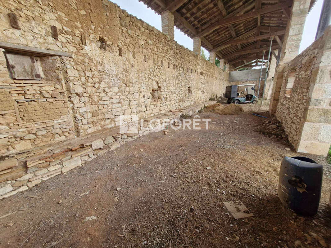 Maison à CASTELNAU-DE-MONTMIRAL