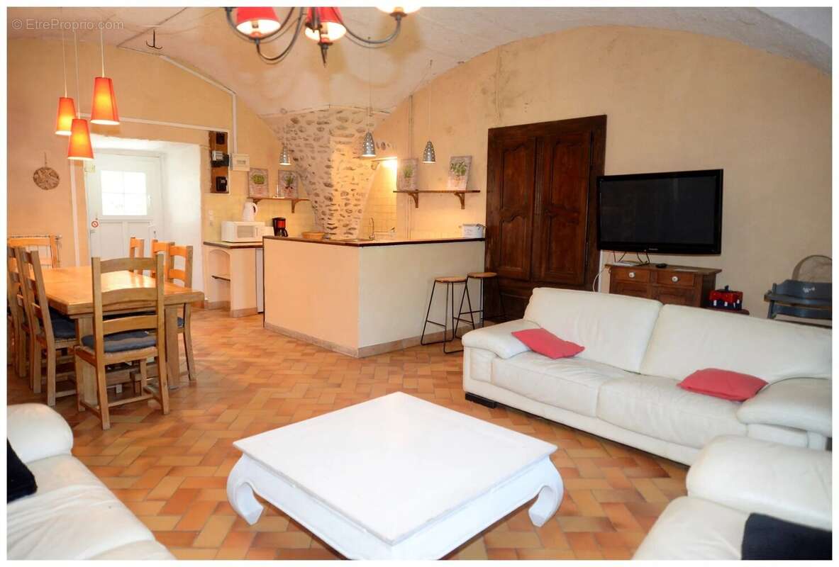 Appartement à CHOMERAC