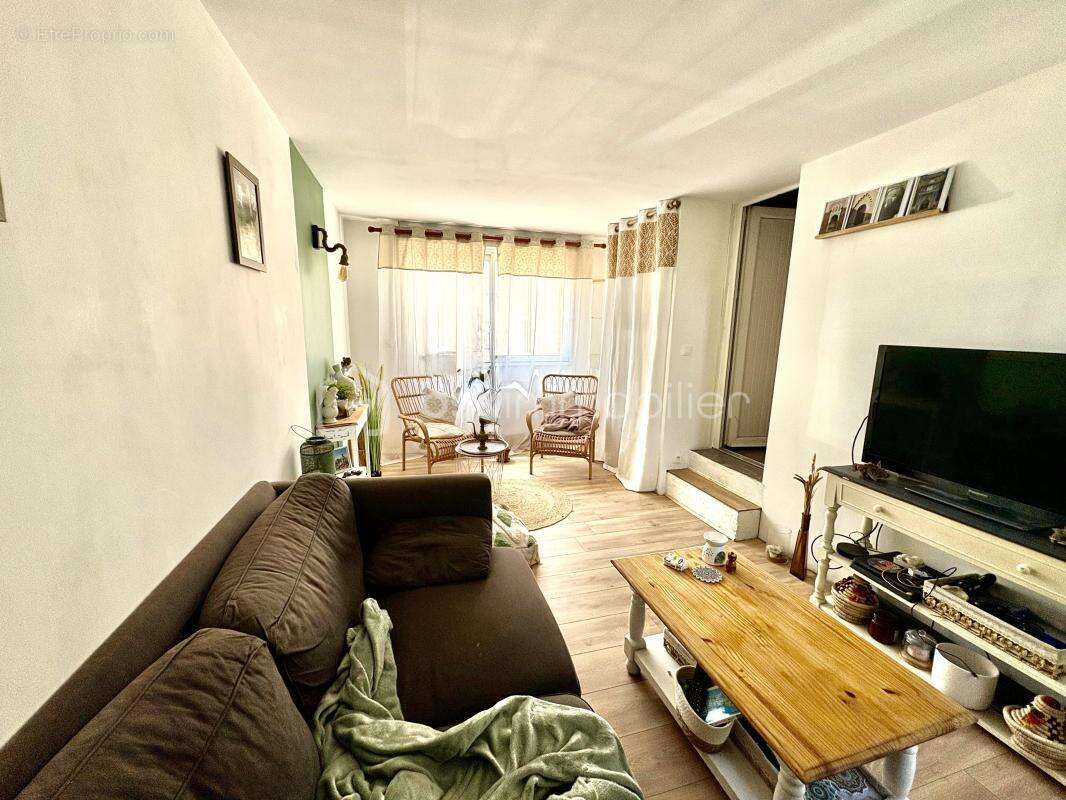 Maison pleine de charme en plein coeur de Prémartine - photo 8