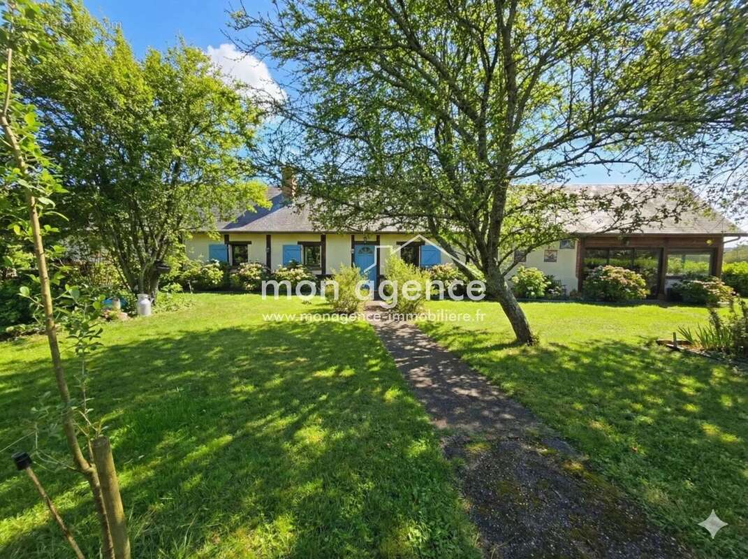 Maison à NEUFCHATEL-EN-BRAY