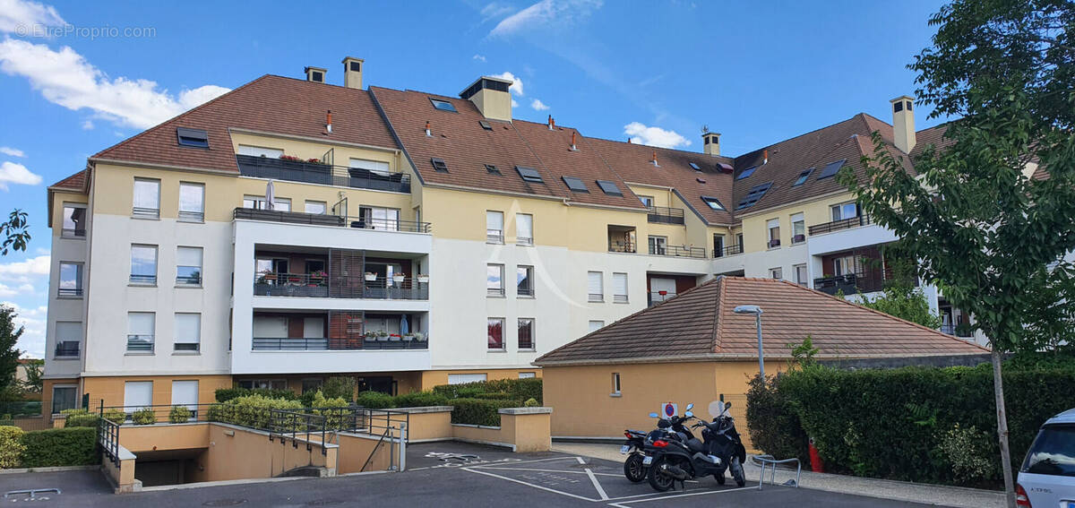 Appartement à ERMONT