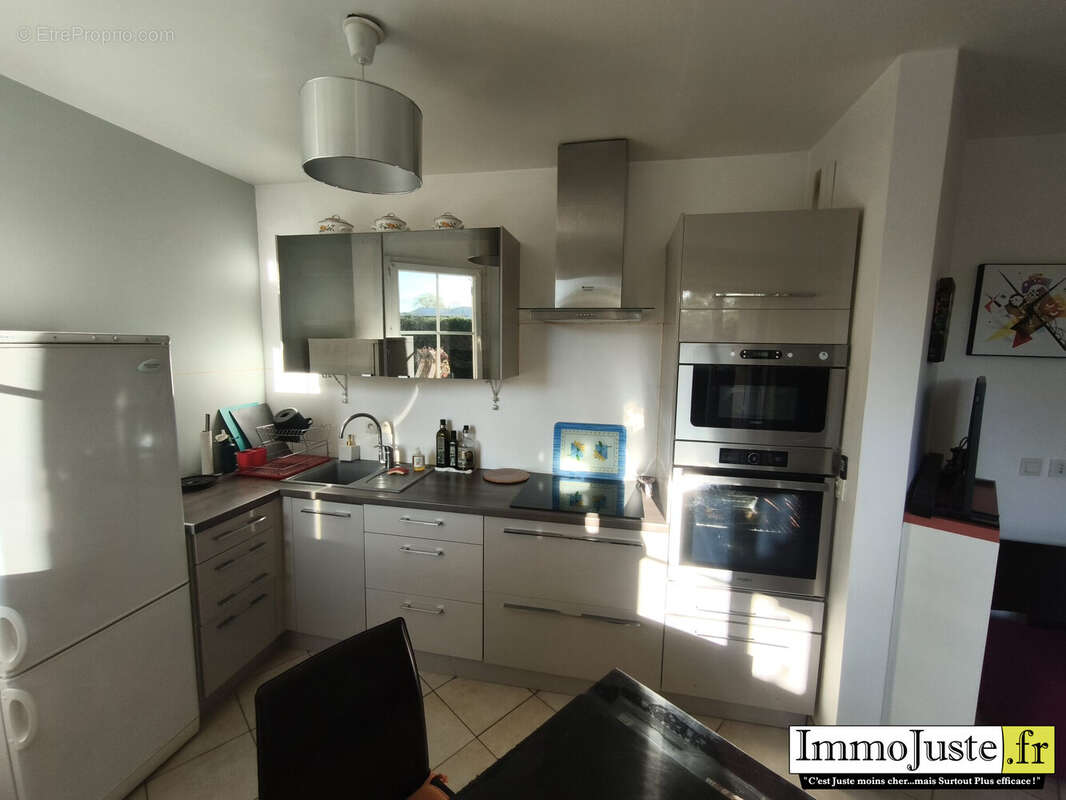 Appartement à LES ESSARTS-LE-ROI