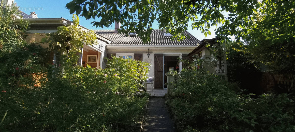 Maison à MITRY-MORY