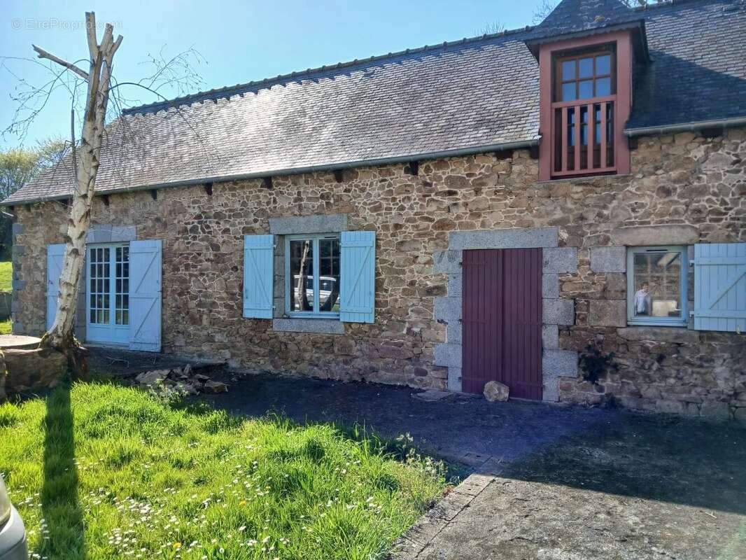 Maison à CHATELAUDREN