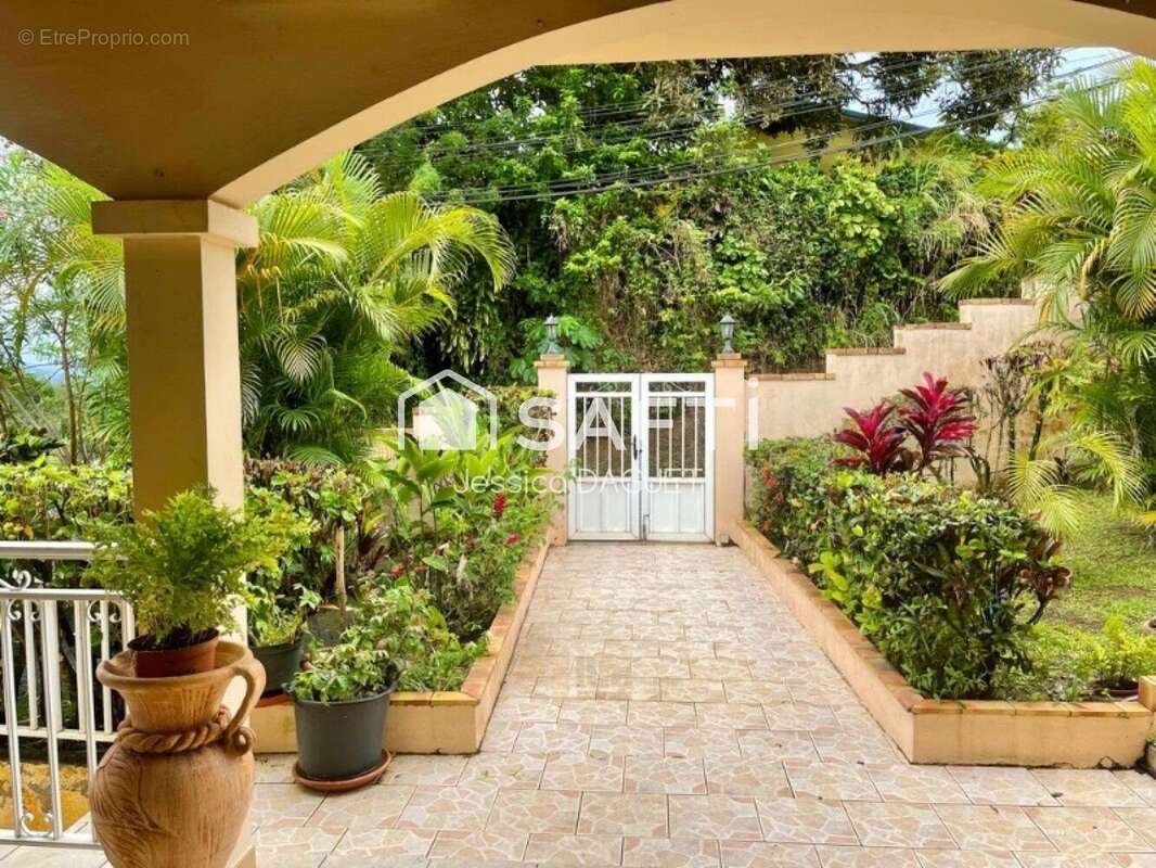 Photo 4 - Maison à SAINT-JOSEPH