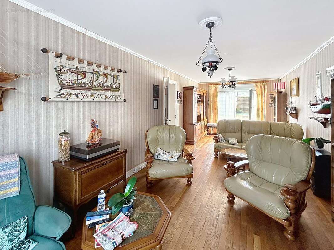 Maison à GRANDCAMP-MAISY