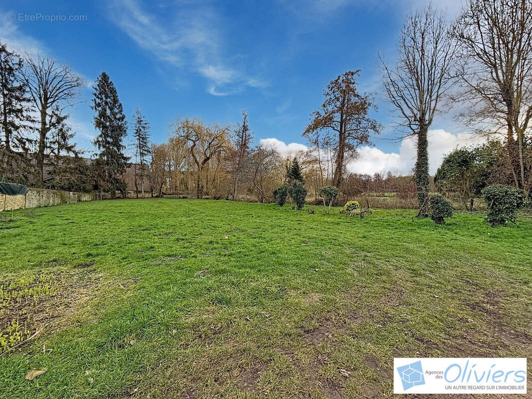 Appartement à SAINT-REMY-LES-CHEVREUSE