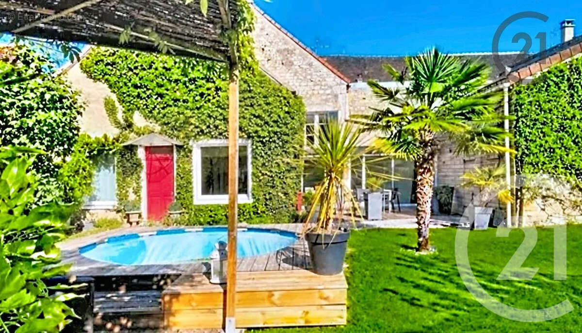 Maison à AUGY