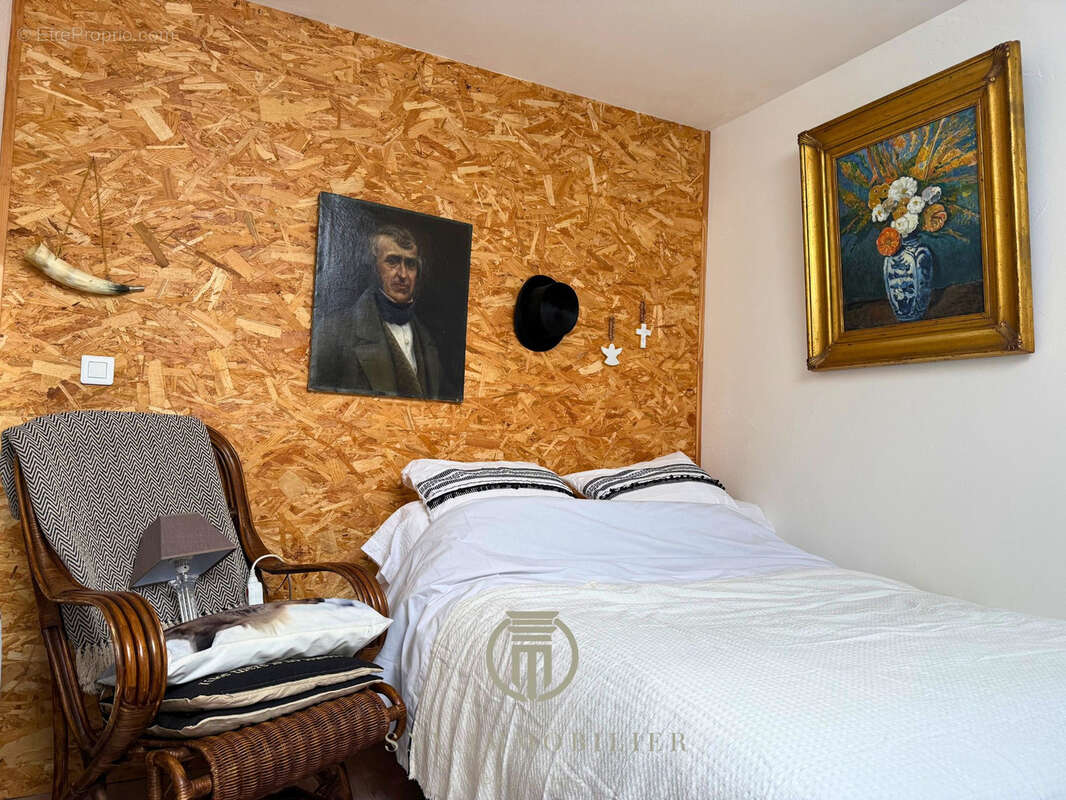 Appartement à MONTCEAU-LES-MINES